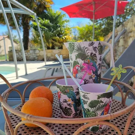 Les Chenes Rouges Bed & Breakfast Veyrines-de-Domme