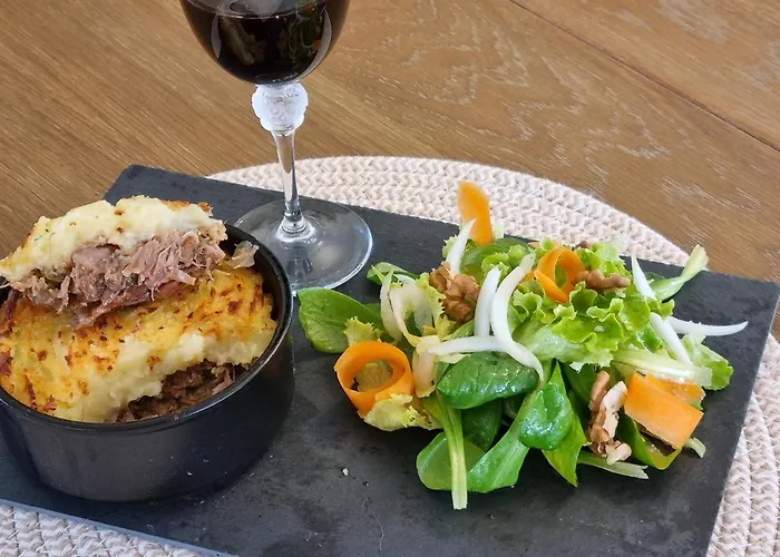 Les Chenes Rouges Bed & Breakfast Veyrines-de-Domme