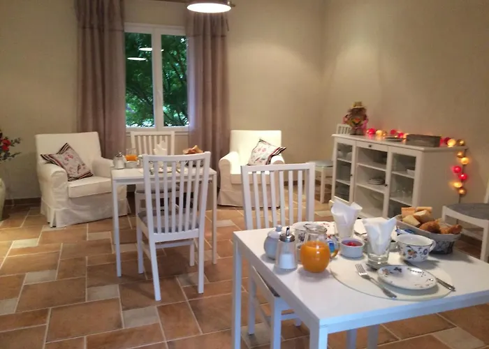 Les Chenes Rouges 4* Veyrines-de-Domme